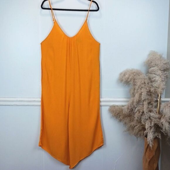 Forever 21 deep yellow spaghetti strap V neck cropped wide leg jumpsuit ( small) - Picture 2 of 8